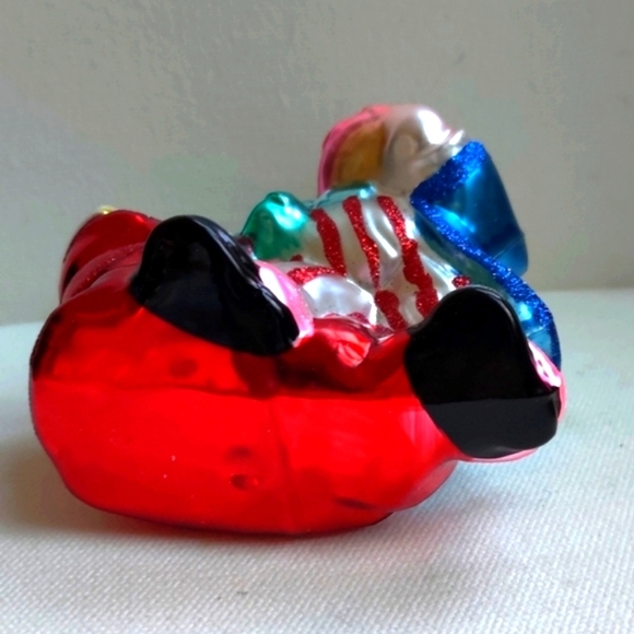 Christmas Glass Ornament New York Themed Santa Claus, New with Tag - Picture 3 of 4